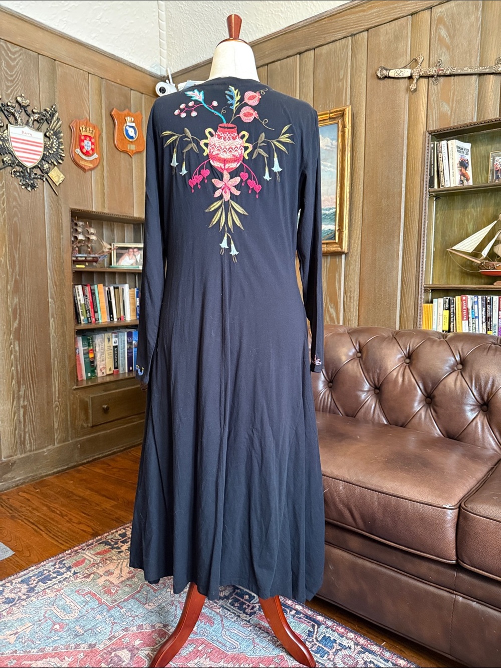 Johnny Was Handkerchief Knit Dress Amarylla with Floral Embroidery - Picture 3 of 10